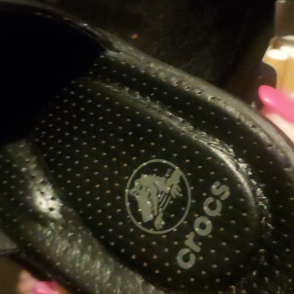 Crocs - Picture 2 of 4